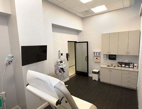 Vip urgent care - Specialties: VIP Urgent Care is the most comprehensive independent provider of urgent care services in the Coachella Valley with two locations conveniently located in Palm Springs and Palm Desert, open 8 am to 8 pm Monday-Friday and 9 am to 5 pm on weekends and holidays. (Please check the website for up to date holiday hours.) Owned …